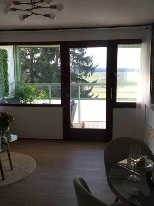 Gemuetliches Apartment Mit Wundervollem Weitblick Лёффинген Экстерьер фото